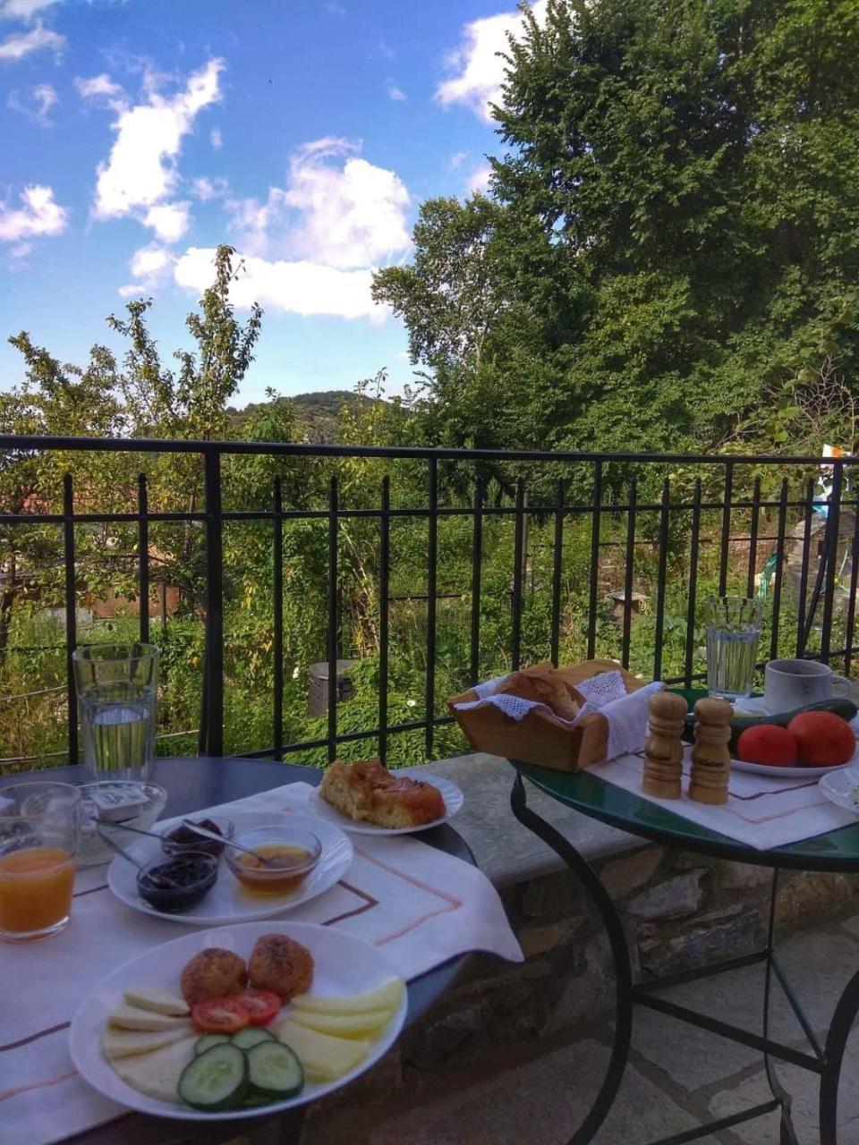 Sabouko Guest House Vizitsa Luaran gambar